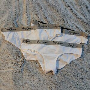 NEW   Pepe Jean Women's Bikini Panties 3 Pack White SZ M NIB